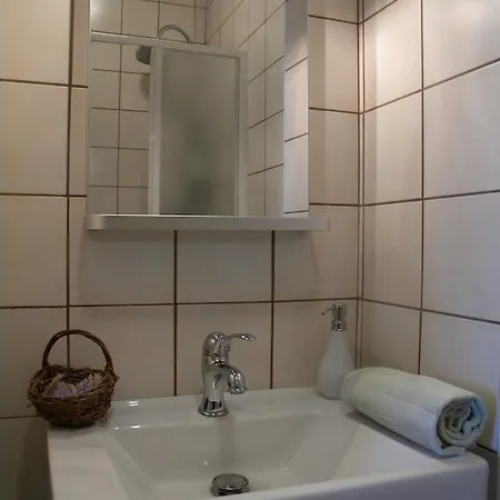 ベッド・アンド・ブレックファスト Autin Bruzolo