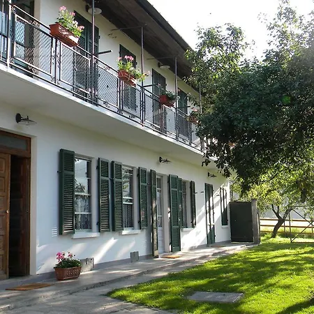 B&B Autin 브루졸로