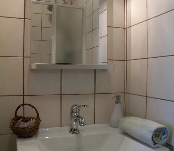 ベッド・アンド・ブレックファスト Autin Bruzolo